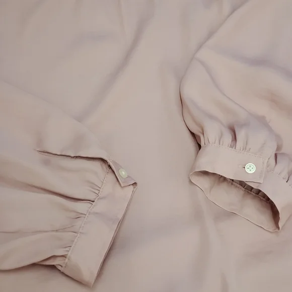 LOFT Blush Pink Long Sleeve Blouse - Picture 4 of 8